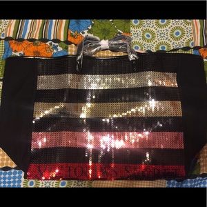 NWT Victoria’s Secret Tote & Cosmetic Bag Set